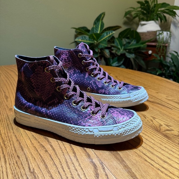 Converse Chuck 70 Hi Vintage Wine Snake Skin Leather Shoes Size 11 - Picture 1 of 7